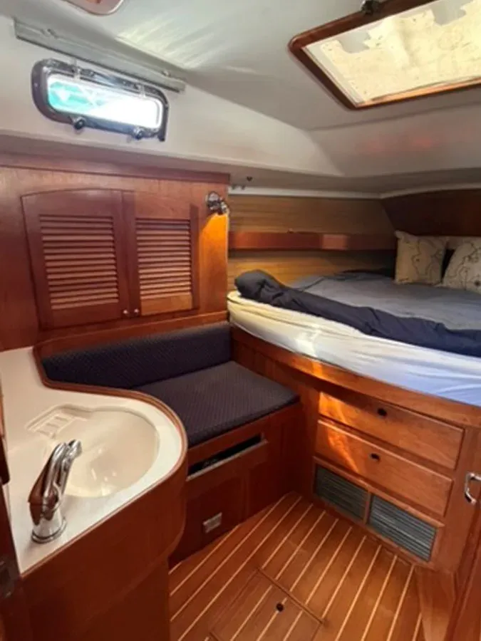 Buy a yacht SCRIMSHAW - SABRE