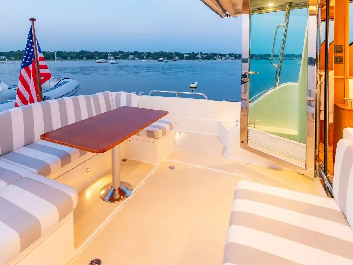 SALT THERAPY - SABRE yacht sale