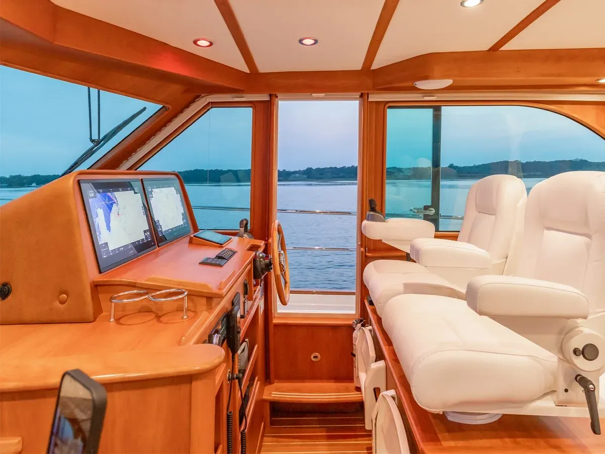 Buy a SALT THERAPY 45 Salon Express at Shestakov Yacht Sales