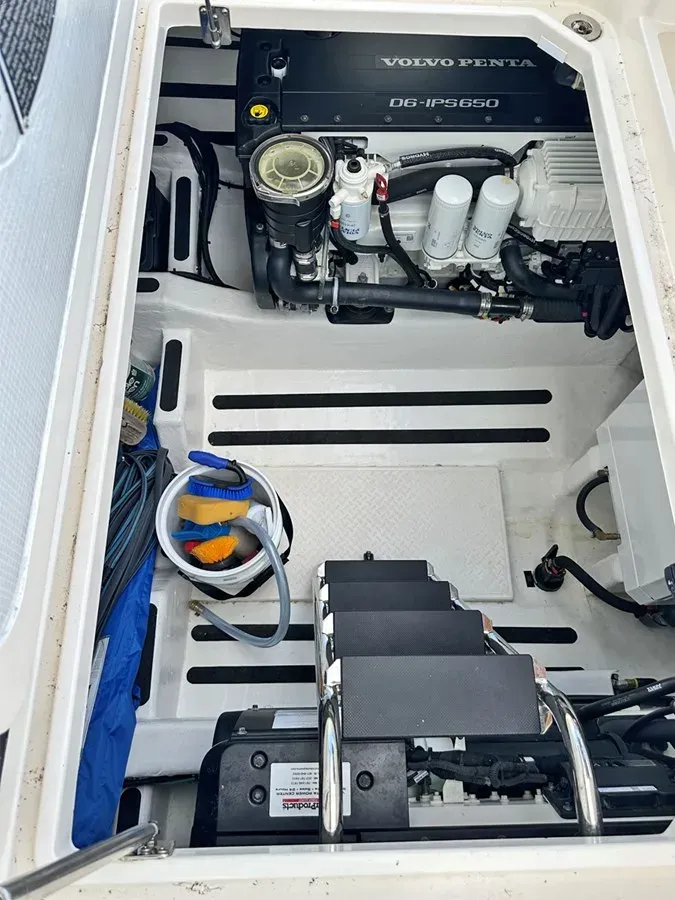 SALT THERAPY 2023 yacht sale