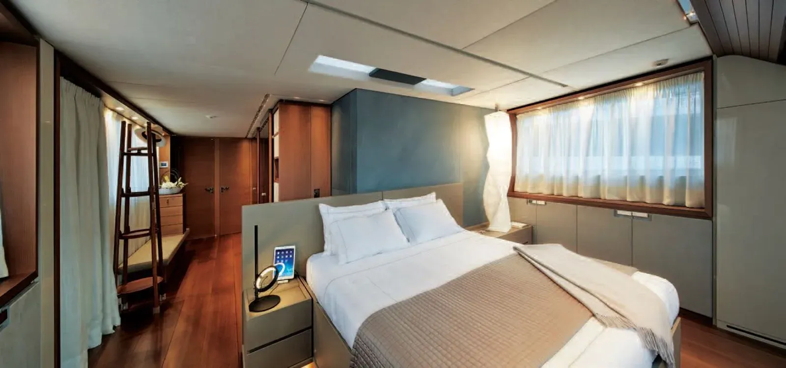 Buy a yacht O - Sanlorenzo