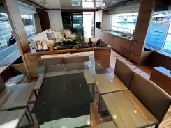 Buy a yacht La Isla SL 86