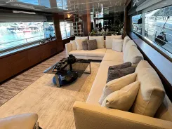best yacht sales deals La Isla