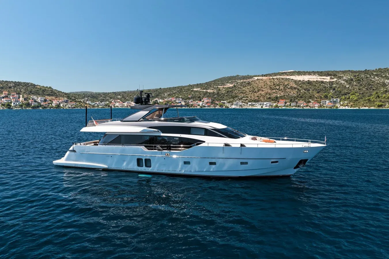Buy a Sanlorenzo SL86 87 at Shestakov Yacht Sales