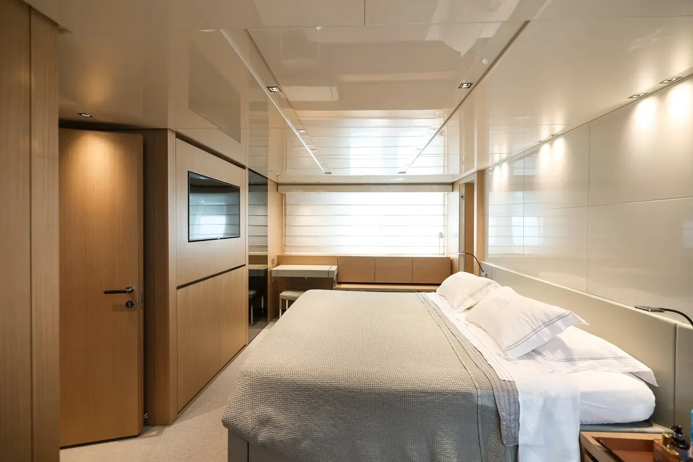 the best price on Sanlorenzo SL86 87