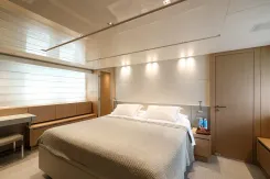 best yacht sales deals Sanlorenzo SL86