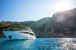 Buy a yacht SEVEN 2022