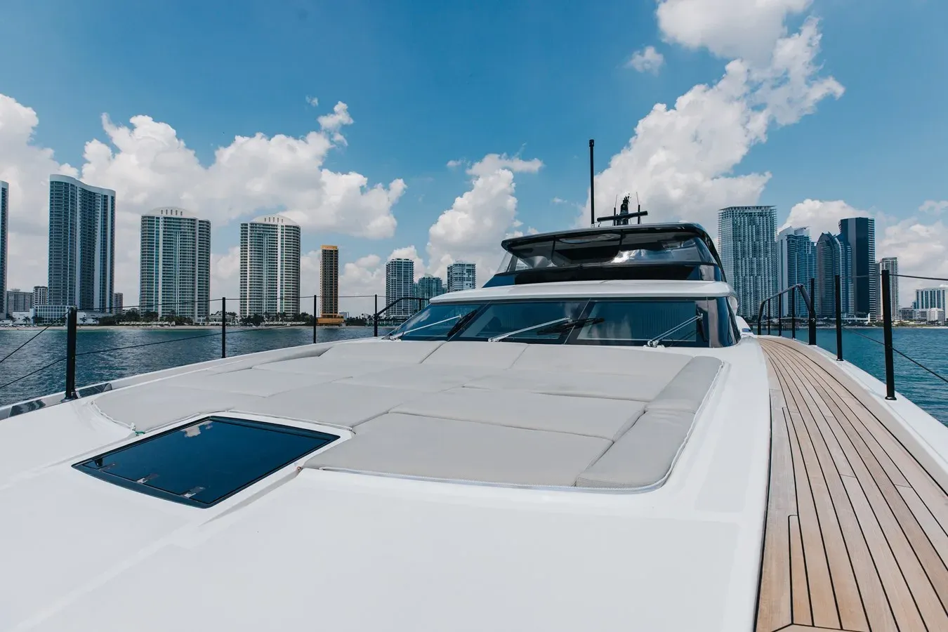 Buy a CHAMELION SL90A at Shestakov Yacht Sales