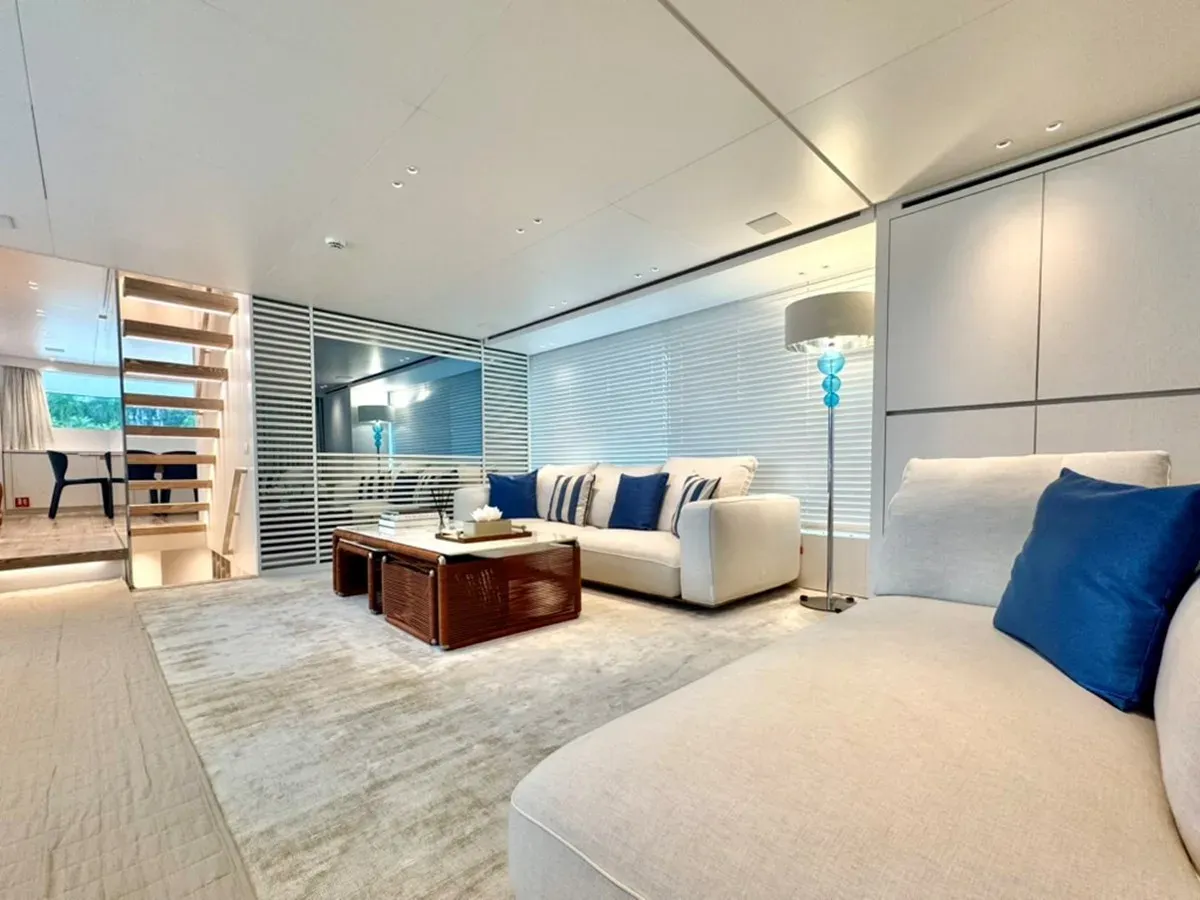 Buy a yacht Vicky 2019