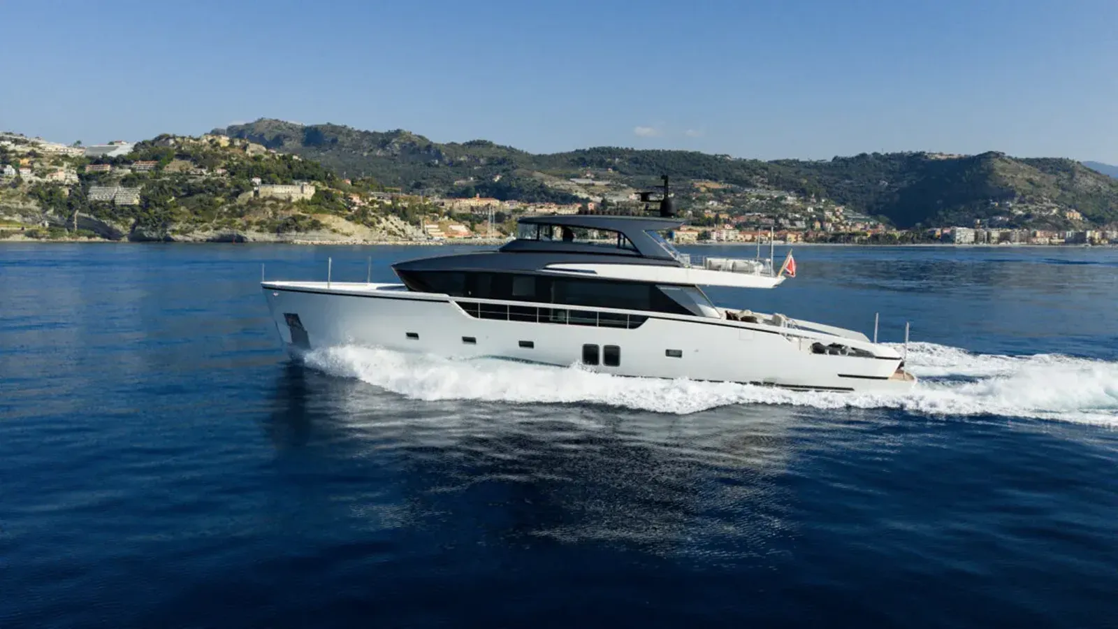 best yacht sales deals LA - Sanlorenzo