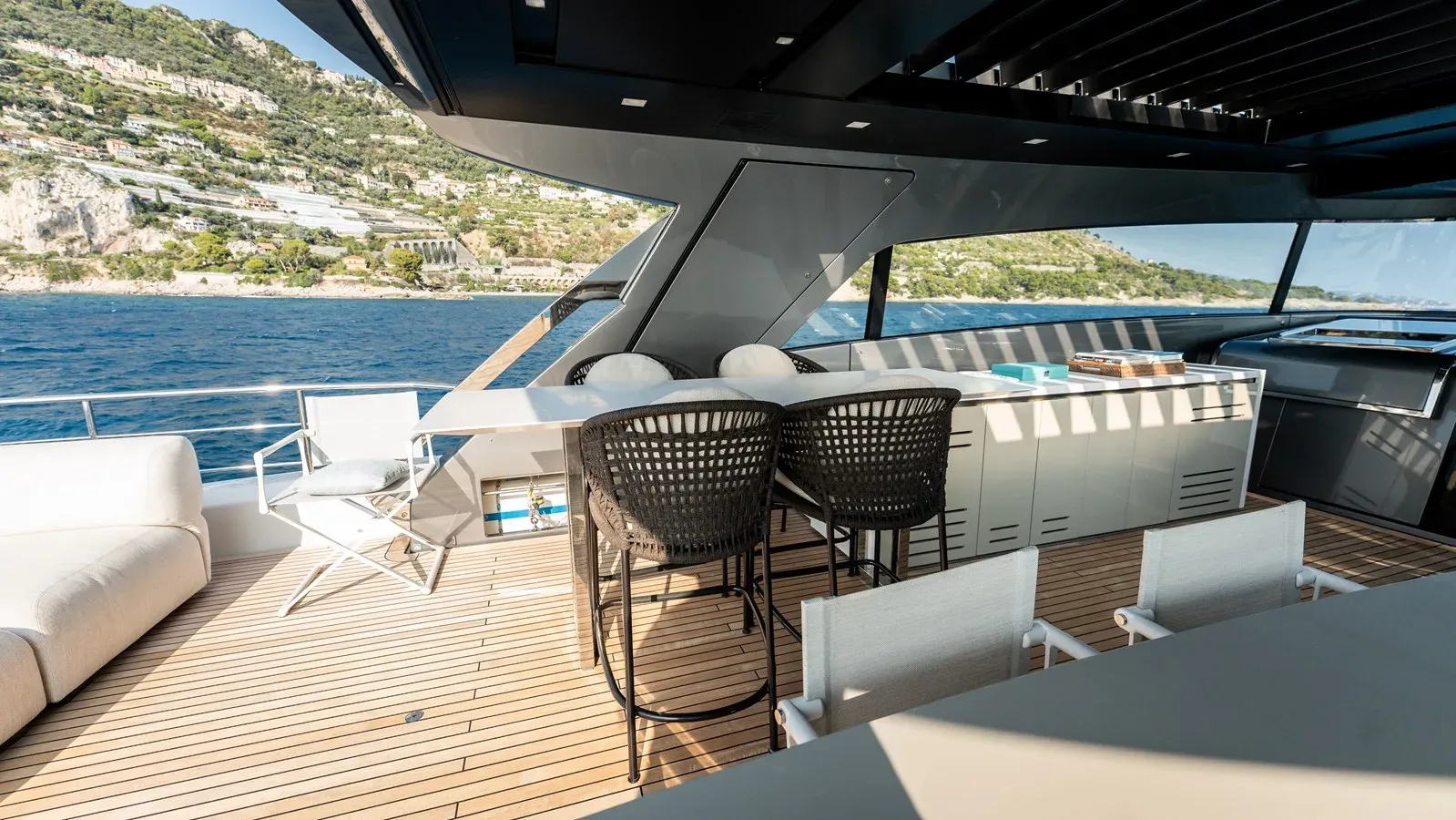 Buy a LA - Sanlorenzo at Shestakov Yacht Sales