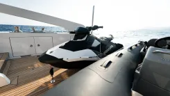 LA - Sanlorenzo yacht sale