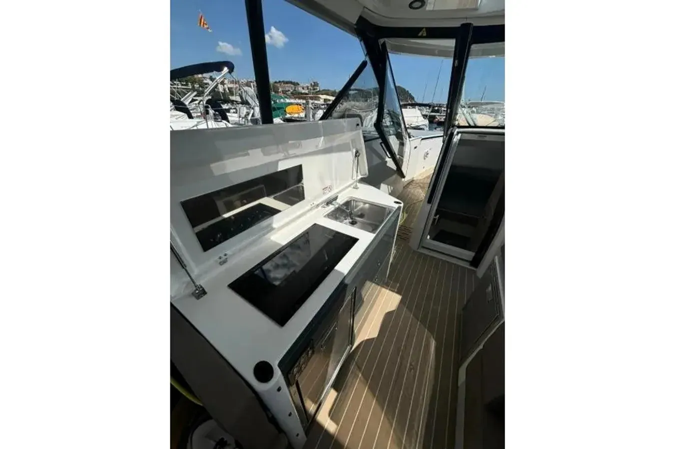 best yacht sales deals Saxdor 400 GTO