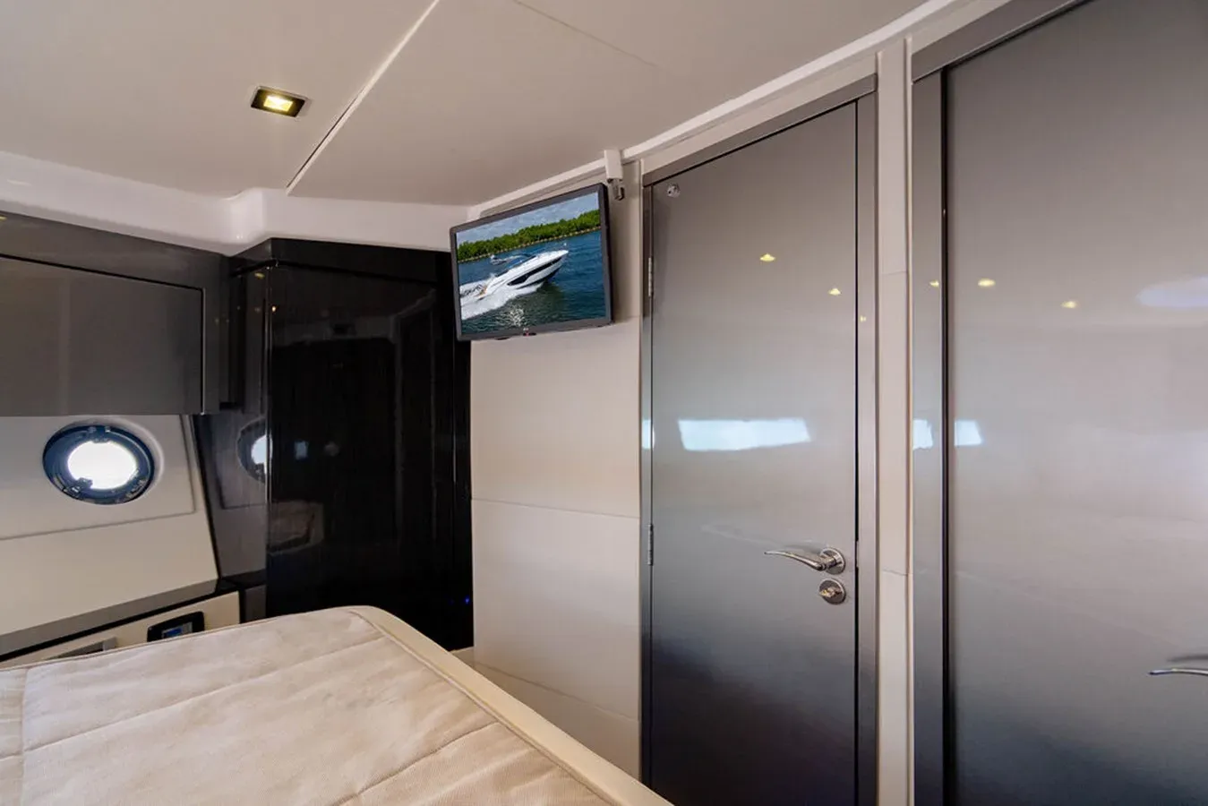 Buy a Nonna Lisa - SCHAEFER YACHTS at Shestakov Yacht Sales