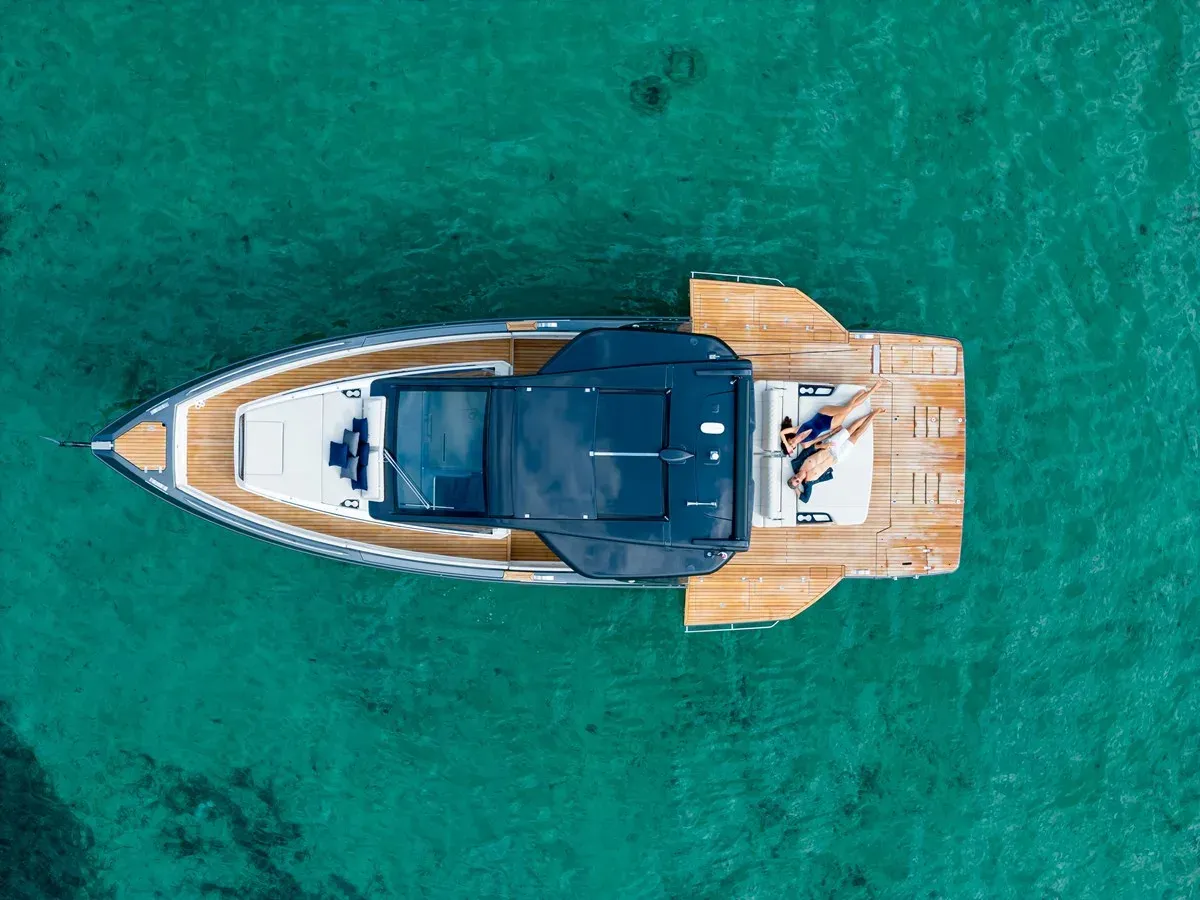 OPA 1 - SCHAEFER YACHTS price