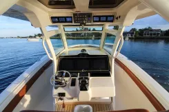 the best price on C MONSTER 350 LXF