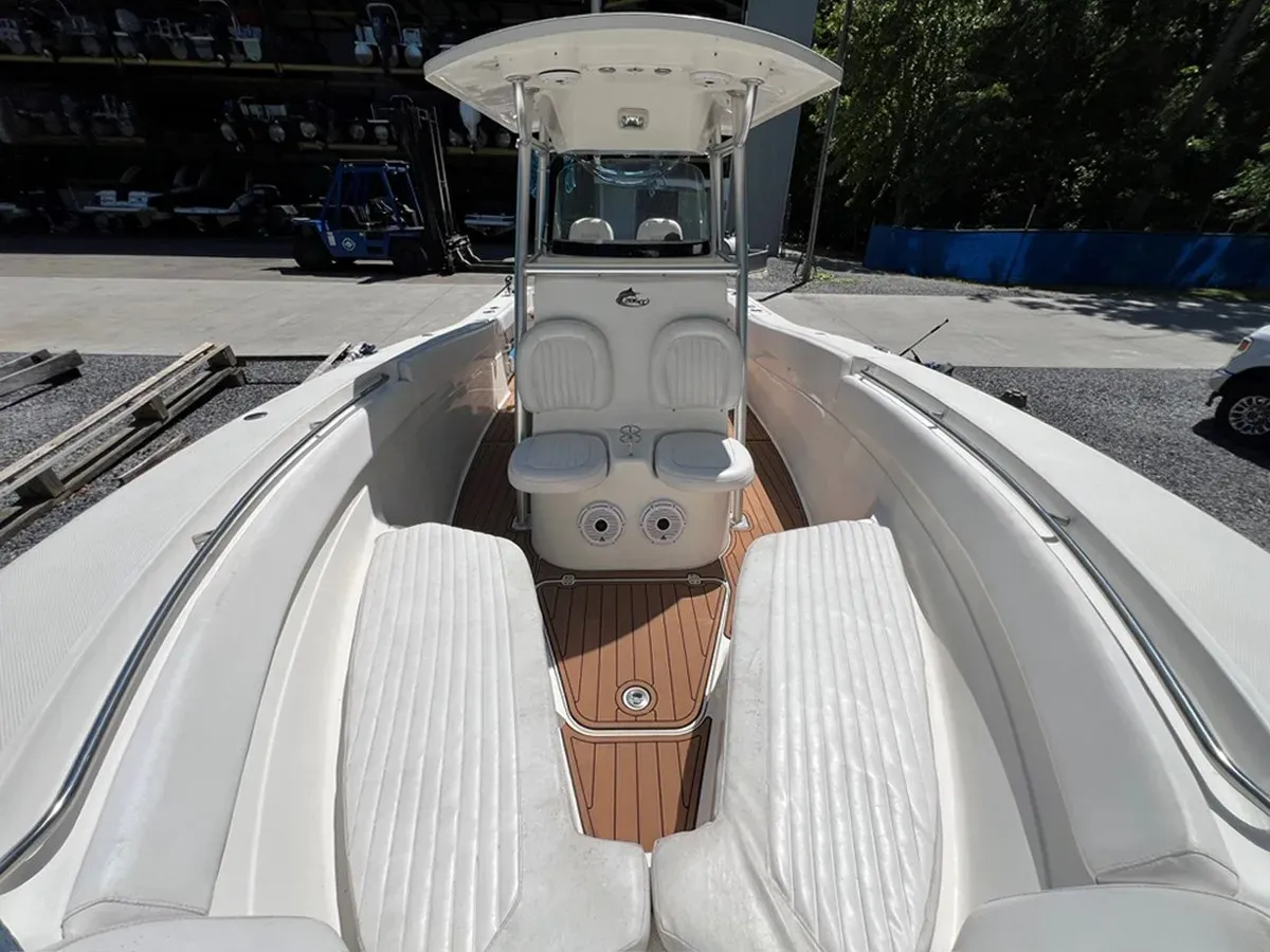 Buy a yacht - - SEA FOX