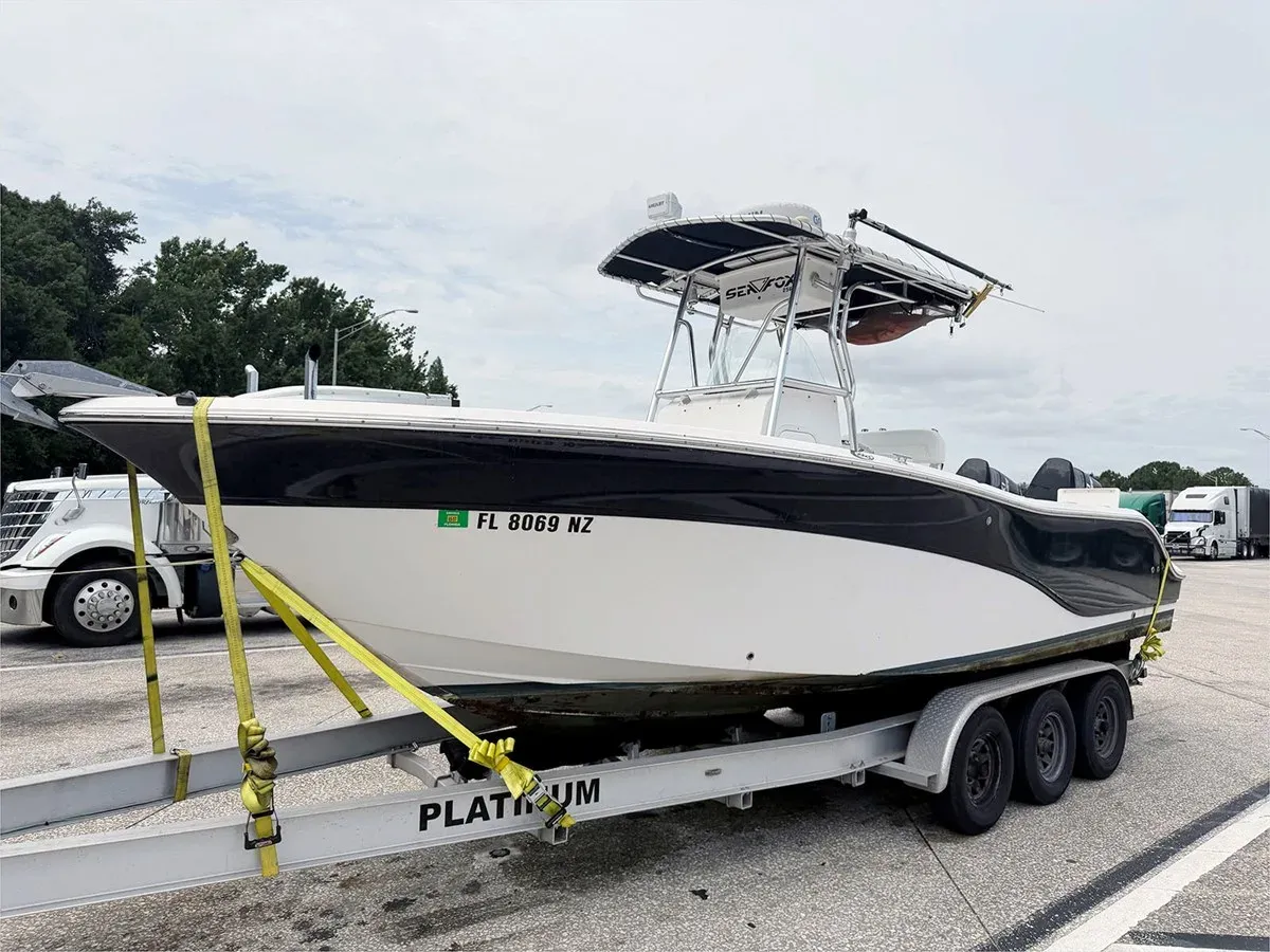 Buy a 26' Sea Fox 2007 256 CC 26 at Shestakov Yacht Sales