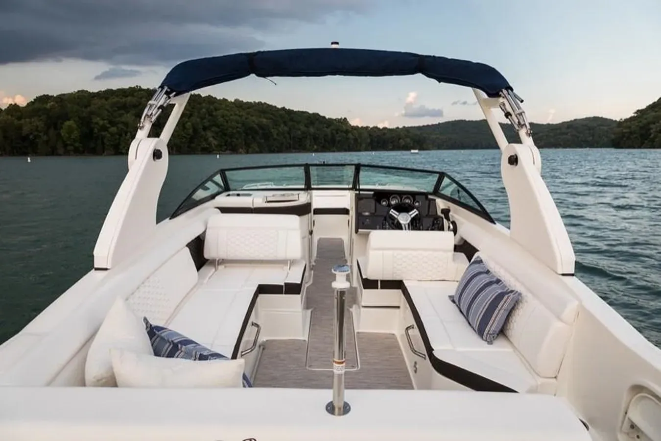Sea Ray 270SD-OB - SEA RAY