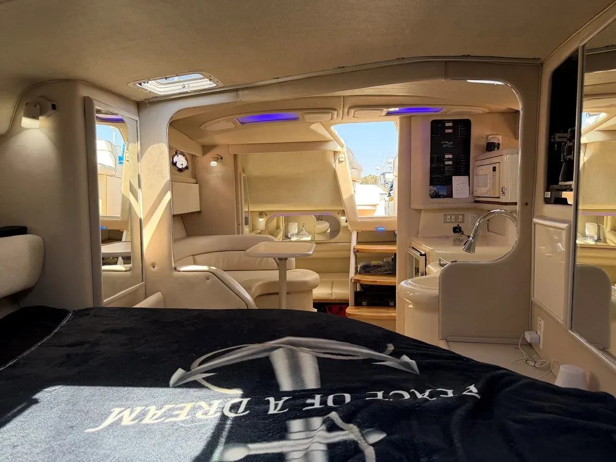 best yacht sales deals PEACE OF A DREAM - SEA RAY