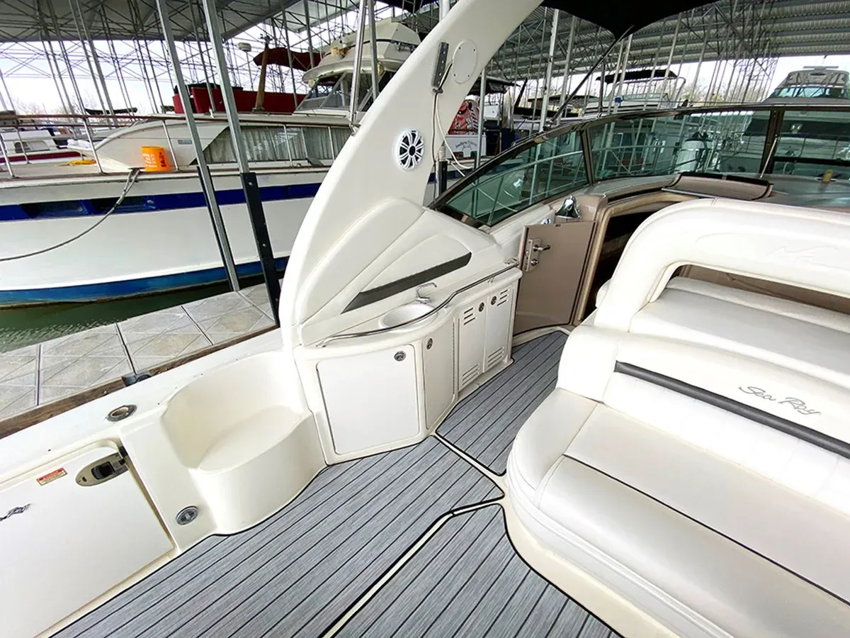 best yacht sales deals THE AMBER LEIGH