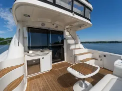 Продажа яхты UPSIDE - SEA RAY