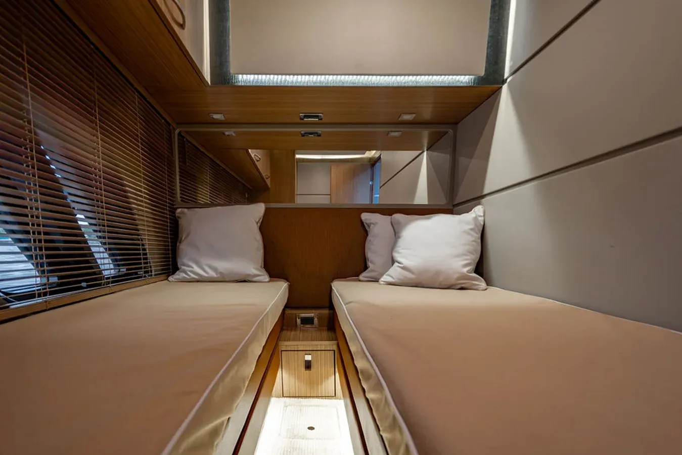 Лучшие предложения покупки яхты Bella L650