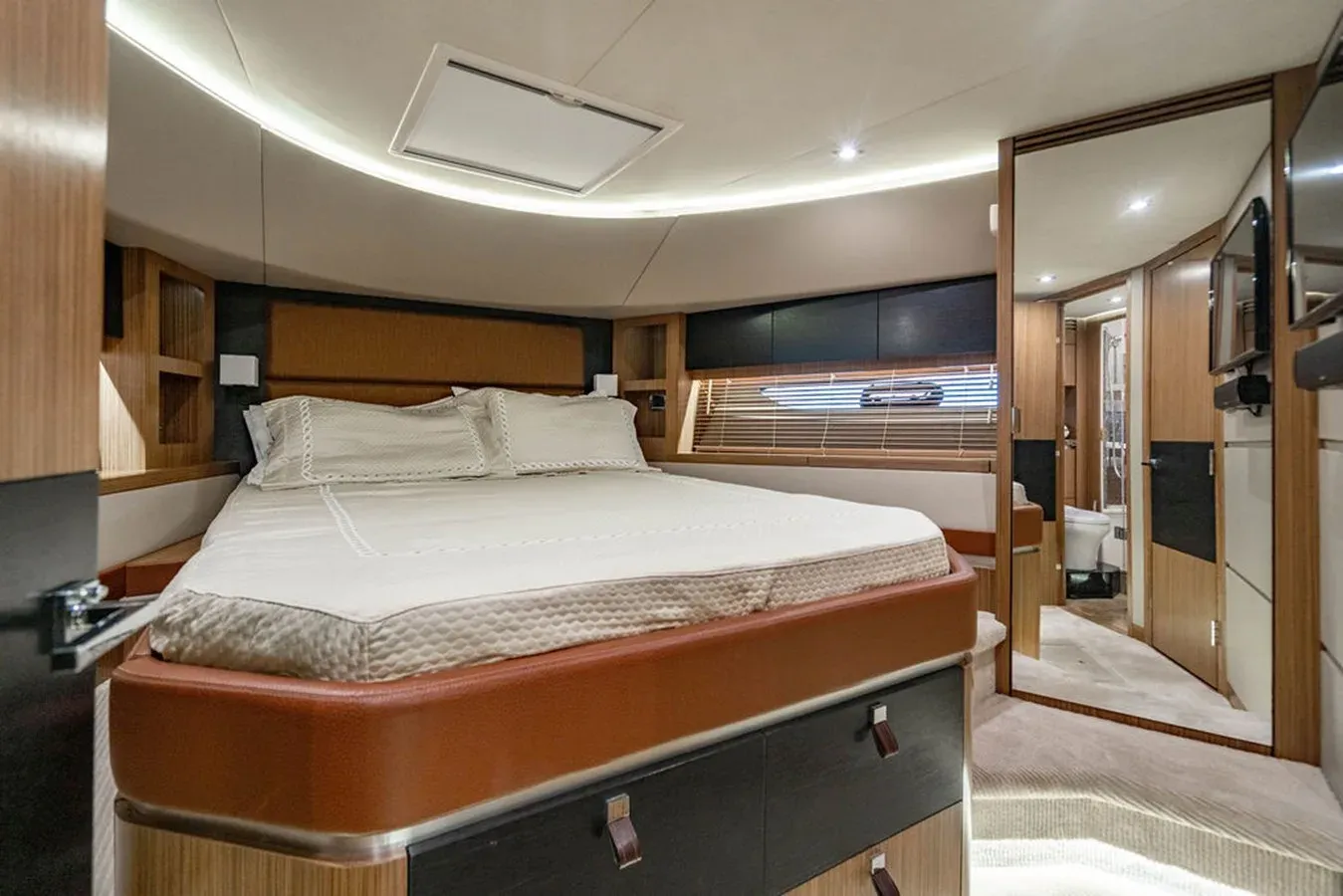 Купить яхту Bella в Shestakov Yacht Sales