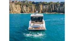 Buy a yacht Saw Sea IIII Sundancer 460