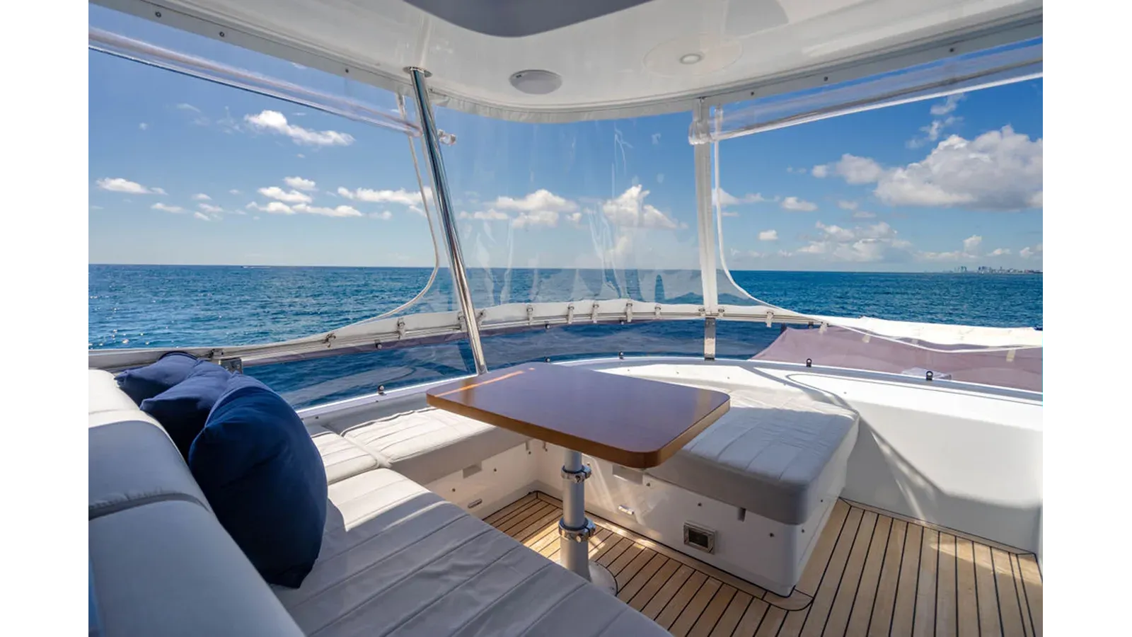 Buy a yacht No Name