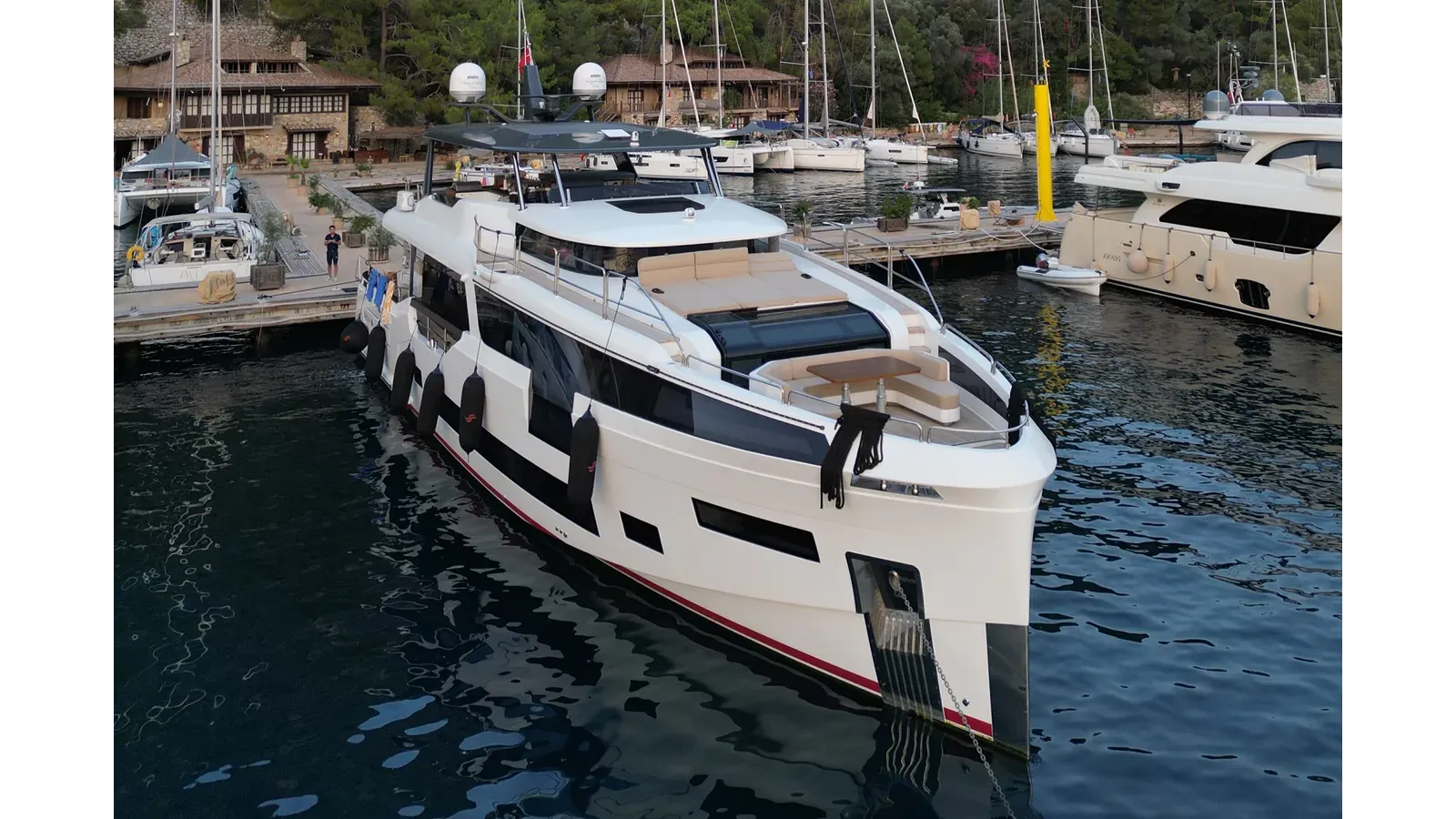 best yacht sales deals HELIOPHILIA