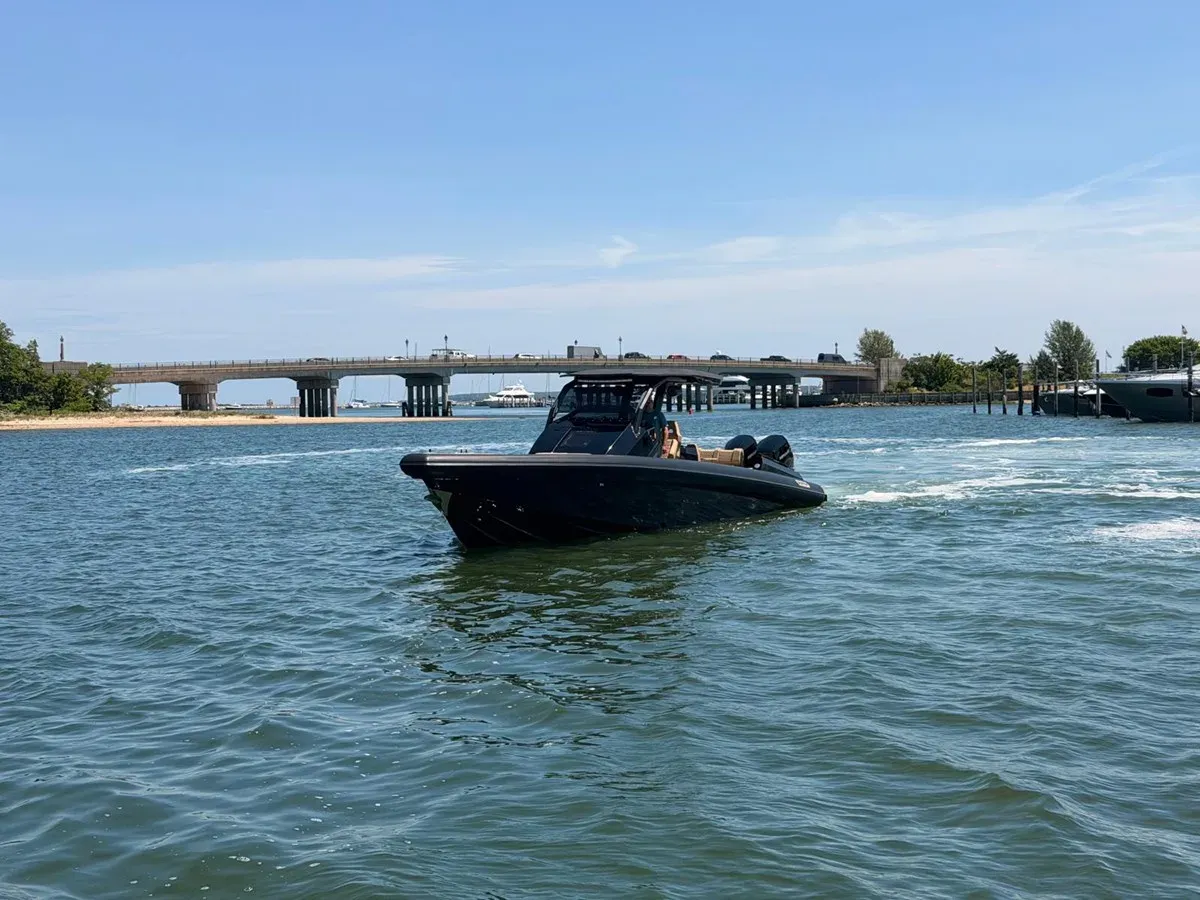 best yacht sales deals 42NC 40