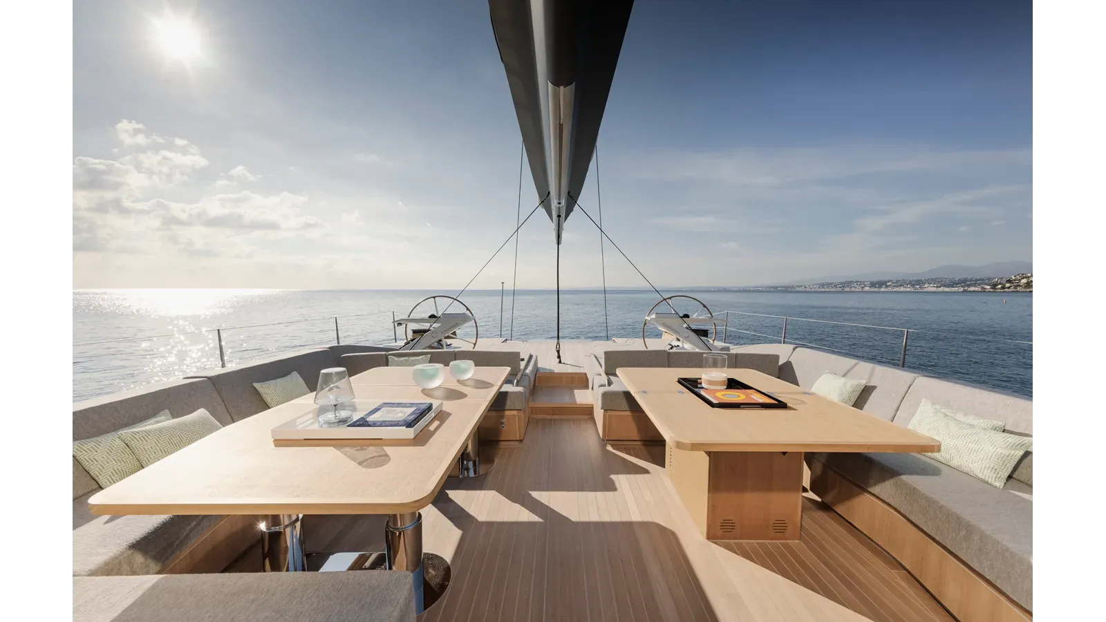 Купить яхту CEFEA Solaris 111 в Shestakov Yacht Sales