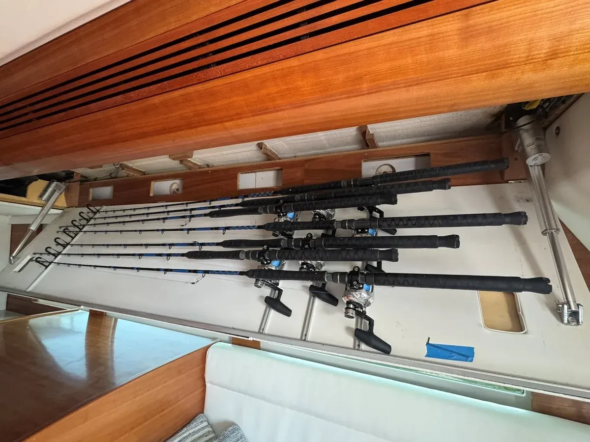 REDEEMER yacht sale