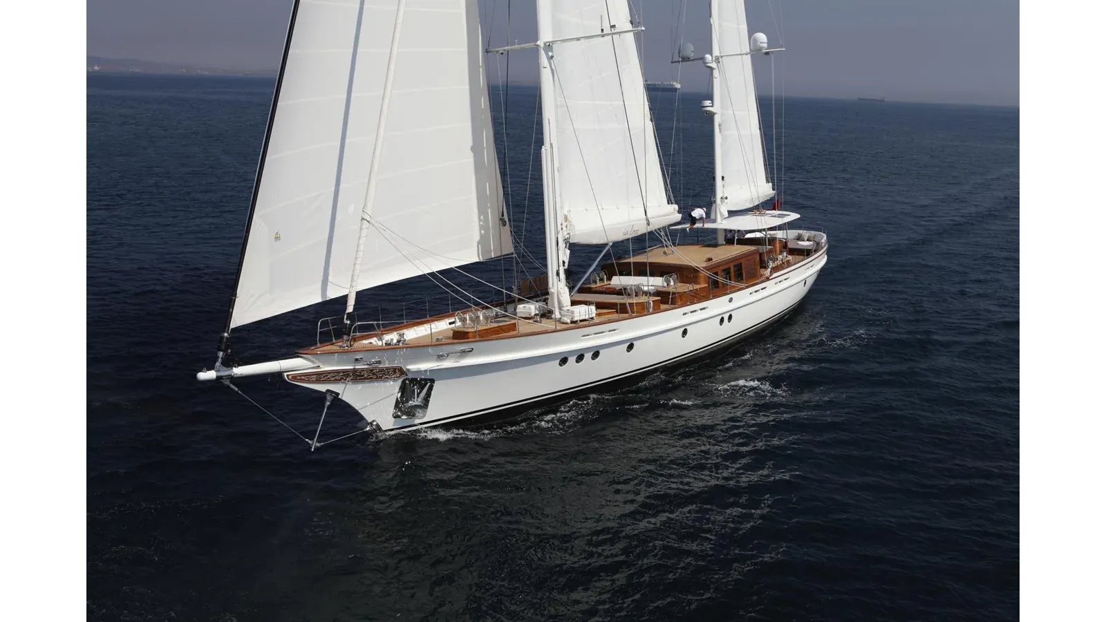 Купить яхту IN LOVE - SU MARINE в Shestakov Yacht Sales
