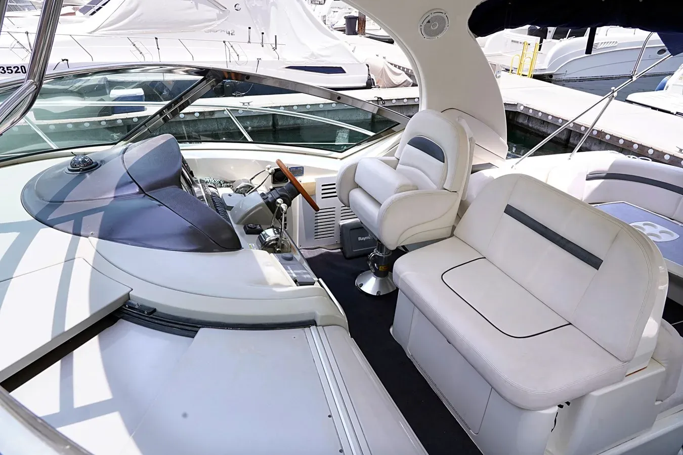 Лучшая цена на SEA RAY 40