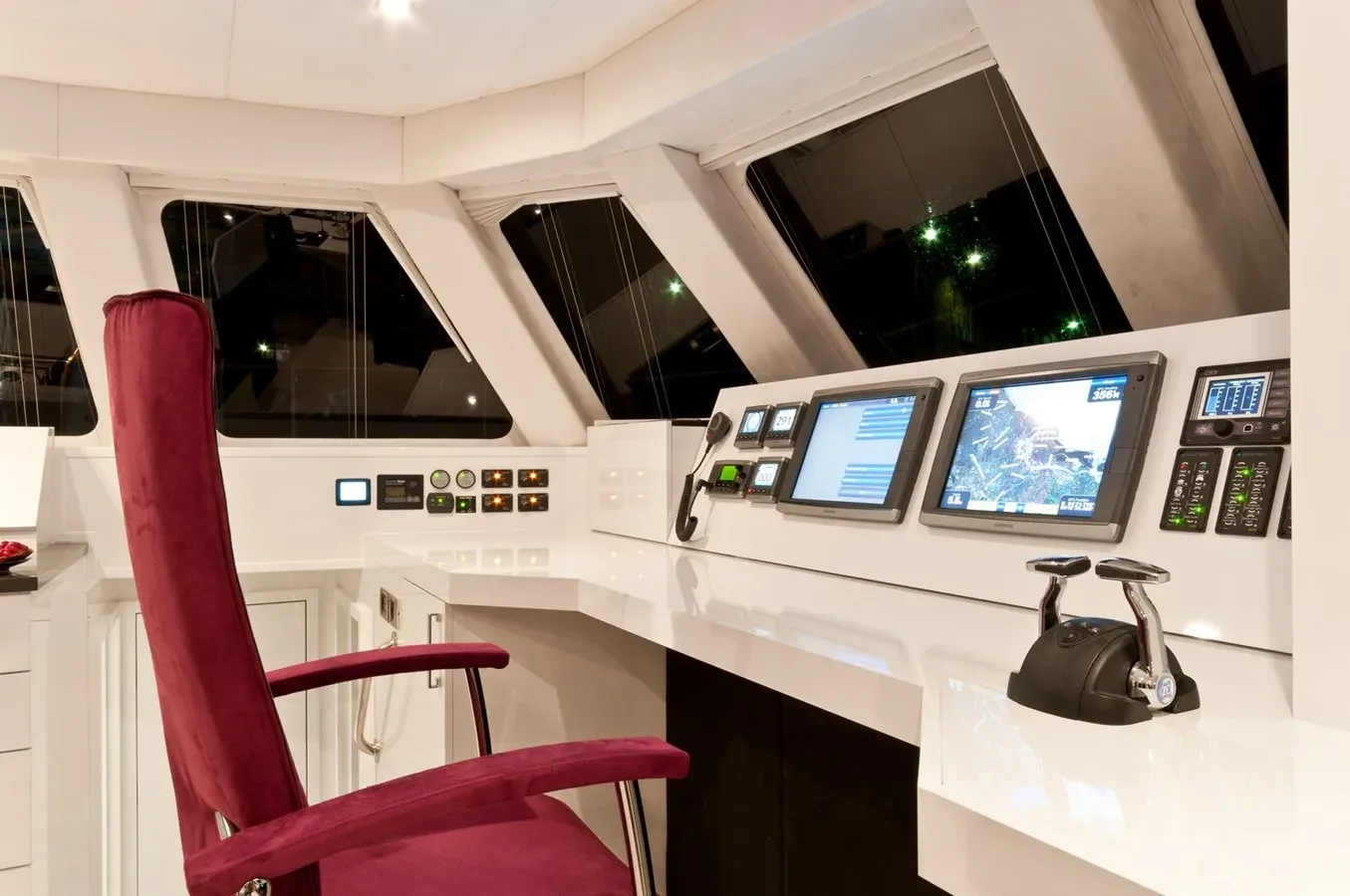 Buy a yacht Freestyle 2011