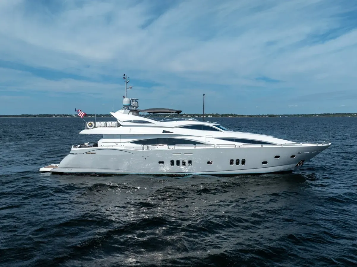 2004 Sunseeker 105 Yacht - Sunseeker price