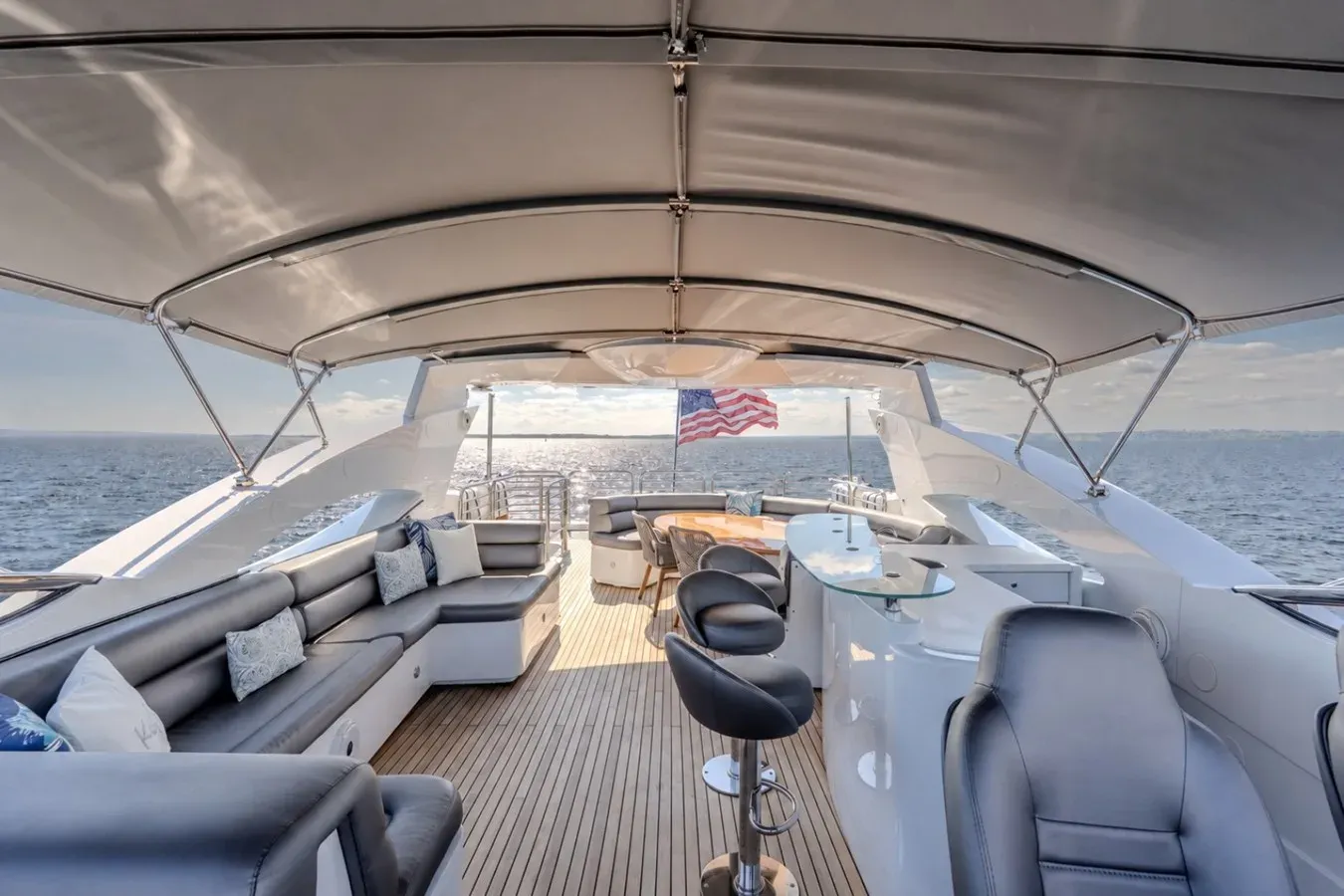 Buy a 2004 Sunseeker 105 Yacht 105 at Shestakov Yacht Sales