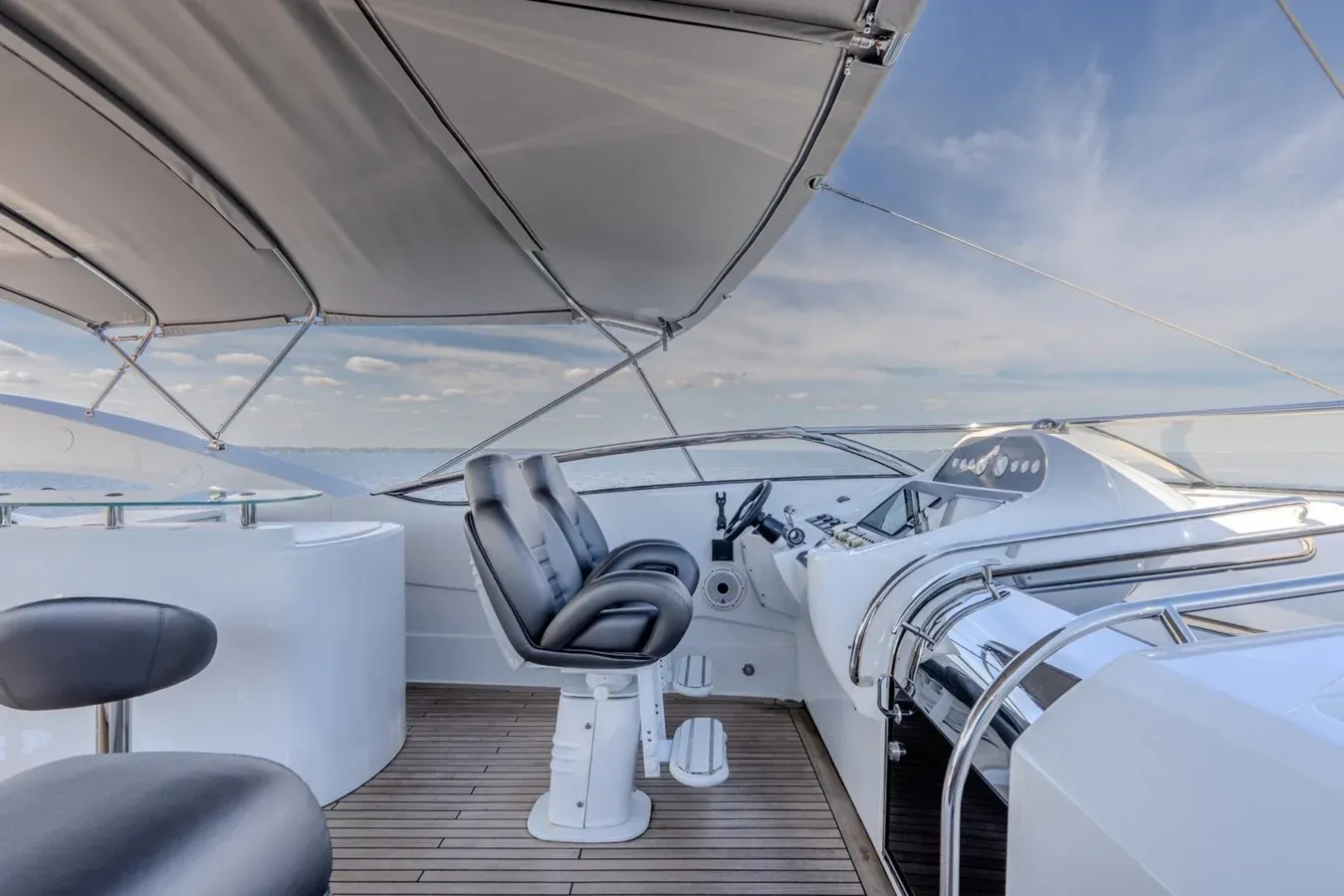 2004 Sunseeker 105 Yacht 105