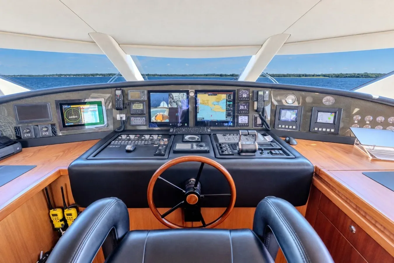 2004 Sunseeker 105 Yacht 105 yacht sale