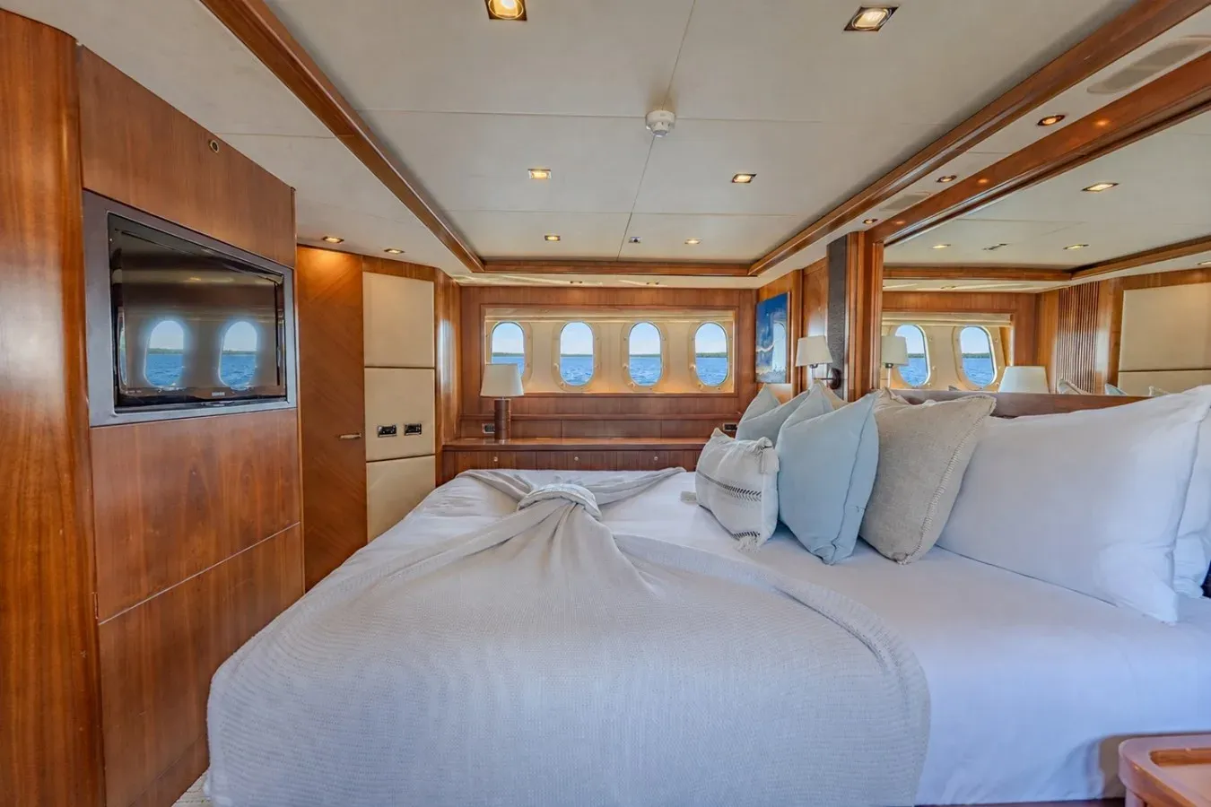 2004 Sunseeker 105 Yacht 105