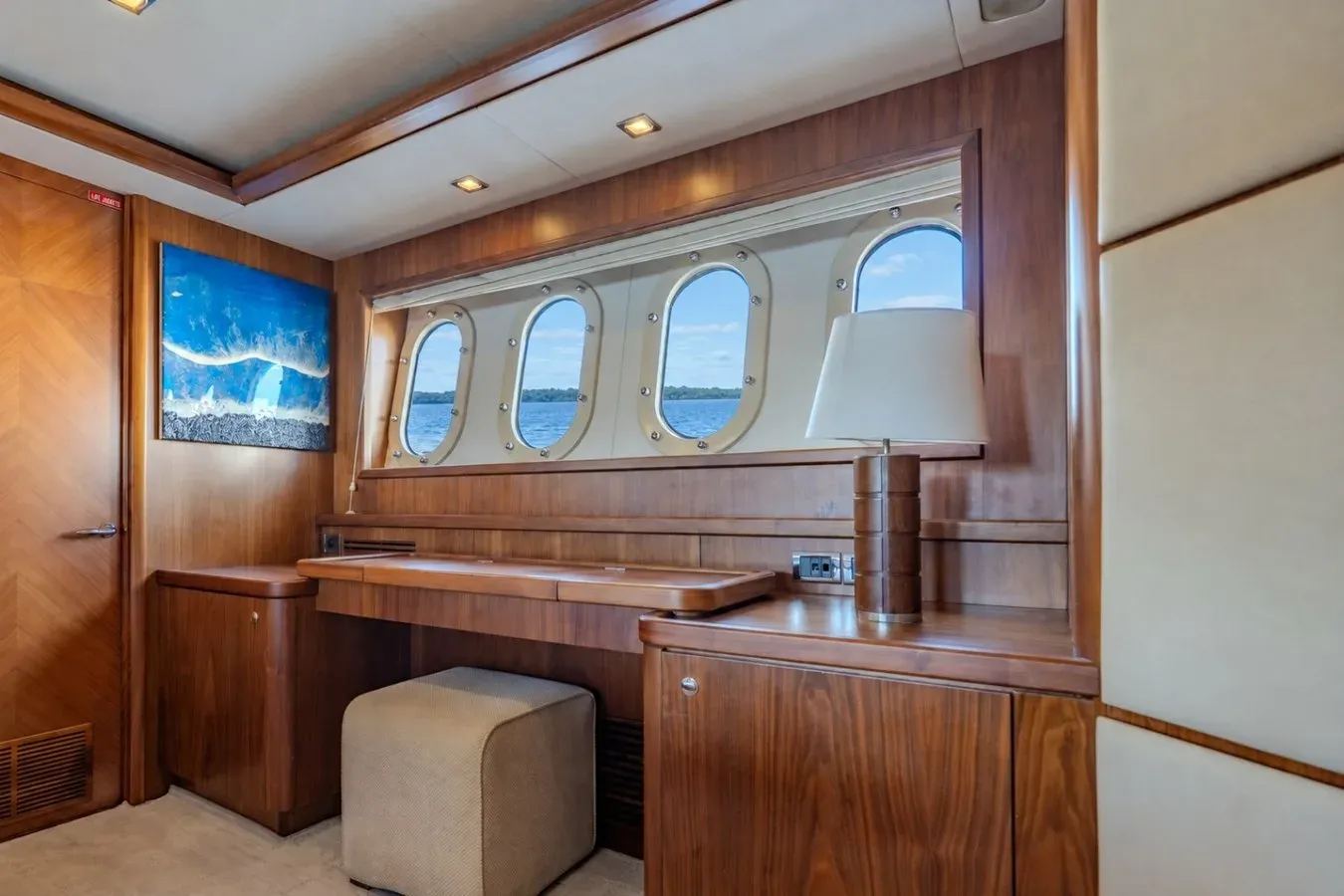 Buy a 2004 Sunseeker 105 Yacht - Sunseeker at Shestakov Yacht Sales