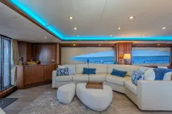 the best price on 2004 Sunseeker 105 Yacht