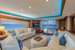 Buy a yacht 2004 Sunseeker 105 Yacht 2004