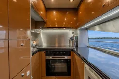 2004 Sunseeker 105 Yacht - Sunseeker price