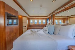 2004 Sunseeker 105 Yacht 105