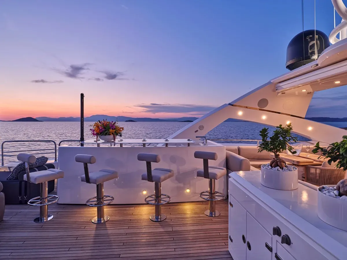 Buy a yacht Blade I 34 m Yacht