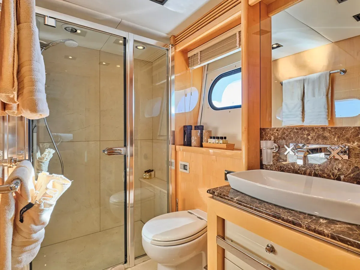 the best price on Blade I - Sunseeker