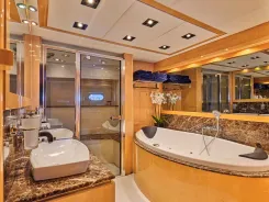 Blade I 111 yacht sale